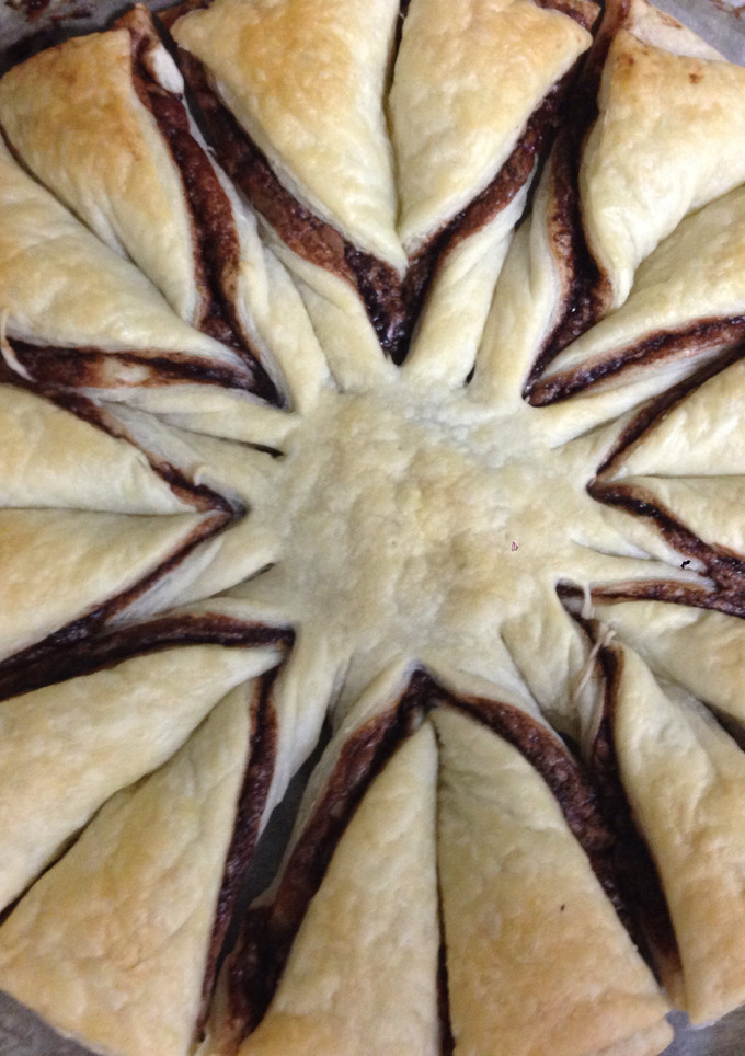 Una foto de Tarta estrella de hojaldre y chocolate