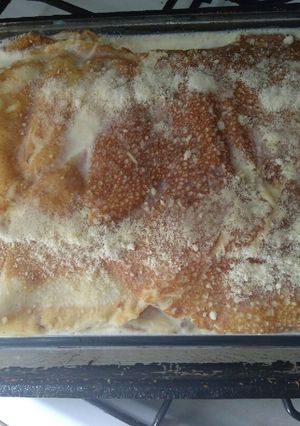 Una foto de Lasaña de carne y espinaca fácil y rico