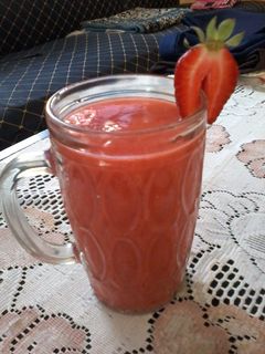 Foto resep Tropical Berry Smoothies (No added sugar)