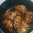 Pollo en salsa de caramelo