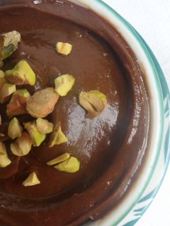 Una foto de Mousse de chocolate y aguacate