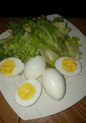 Una foto de Ricos huevos duros