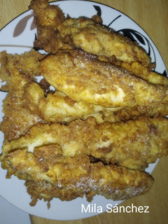 Una foto de Tiras de pollo estilo KFC