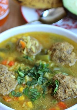 A picture of Mexican Meatball Soup (Caldo de Albóndigas).