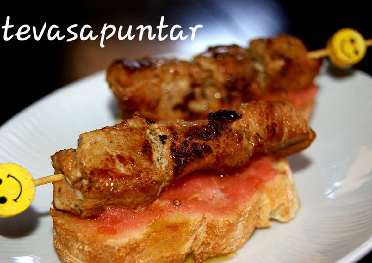 Pinchitos de solomillo de cerdo 🐷🍻