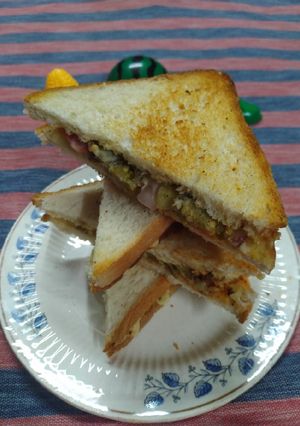 মেও ভেজি স্যান্ডউইচ (mayo sandwich recipe in bengali) রেসিপির প্রধান ছবি