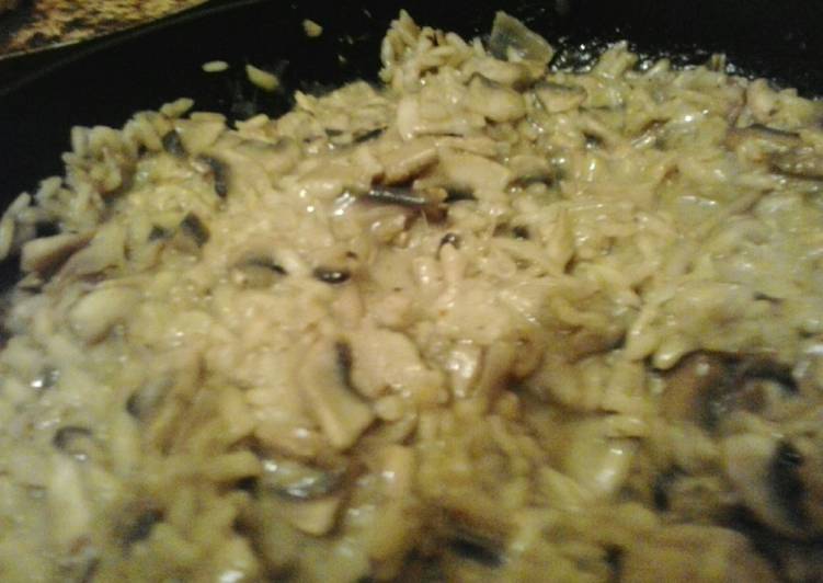 Simple Way to Make Ultimate Gourmet Mushroom Risotto