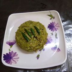 Bottle gourd peel poppy seeds paste steamed curry(bati posto) A picture of Bottle gourd peel poppy seeds paste steamed curry(bati posto).
