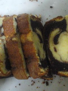 Una foto de Bizcochuelo marmolado con cacao