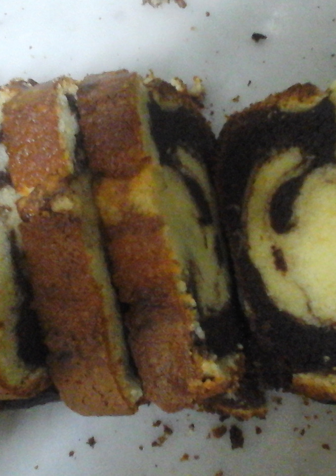 Una foto de Bizcochuelo marmolado con cacao
