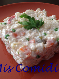 Una foto de Ensaladilla rusa de coliflor