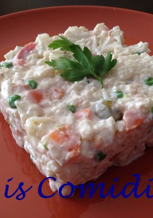 Una foto de Ensaladilla rusa de coliflor