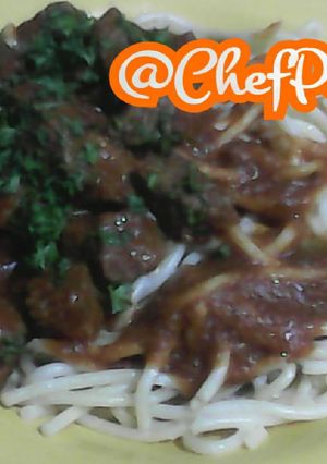 Una foto de Espaguetis con Carne Guisada