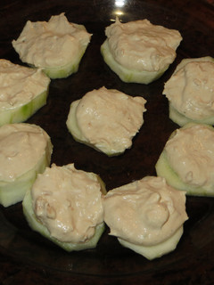 Una foto de Canapés de pepino
