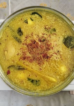 Foto resep Opor Kuning Ayam Telur