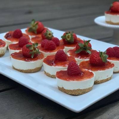 Mini cheesecakes de fresa Receta de poramoralhambre- Cookpad