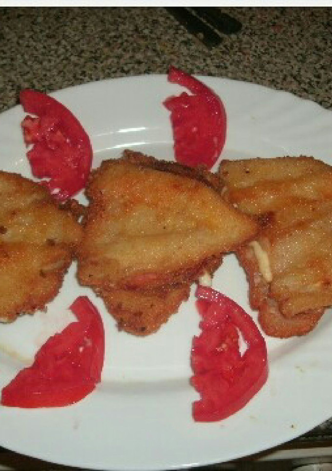 Una foto de Panga rellena y empanada 