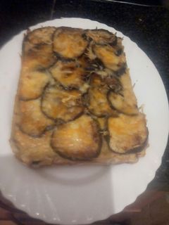 Una foto de Pastel de berenjenas jamon york y queso