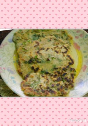 A picture of White Makki ki methi wali Roti.