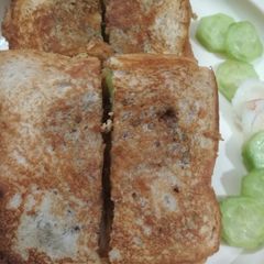A picture of Potato sandwich.