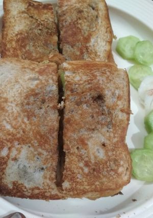 A picture of Potato sandwich.