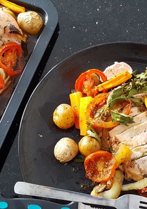 Foto resep Baked Lemon Chicken With Vegetables