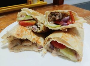 รูปของ Chicken wrap ตอติญ่าไก่