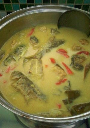 Foto resep Gulai Masin Asam Belimbing Ikan Nila Extra Pedas