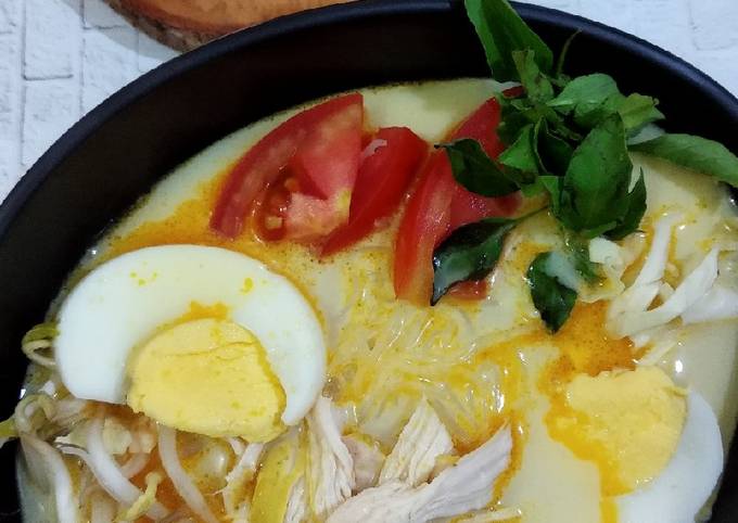 Soto Ayam Kuah Rempah