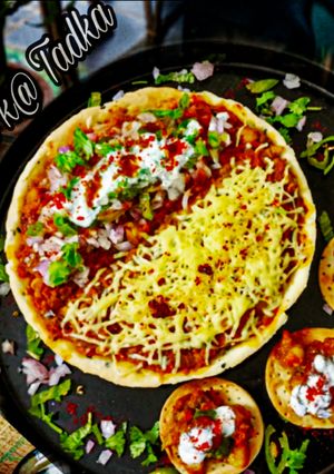 બેકડ ચણા ચાટ પાઈ (Baked Chana Chaat Pie Recipe in Gujarati) રેસીપી મુખ્ય ફોટો