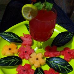 A picture of Water melon juice.