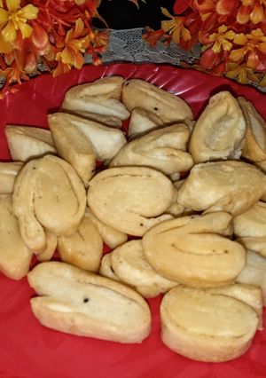 लेयर्ड खस्ता निमकी रेसिपी मुख्य फोटो