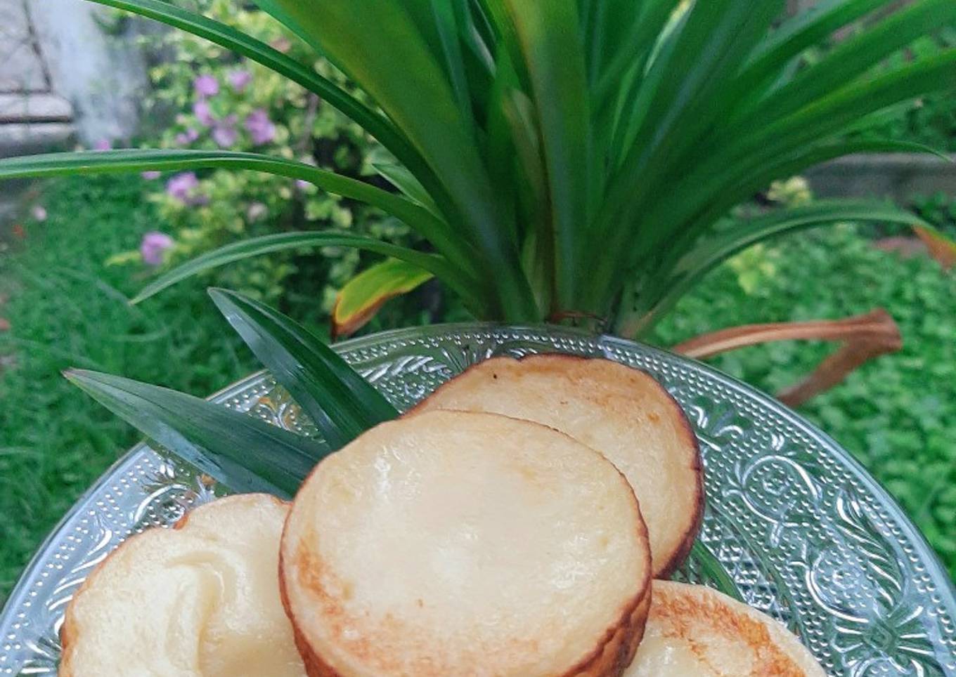 Kue lumpur kentang