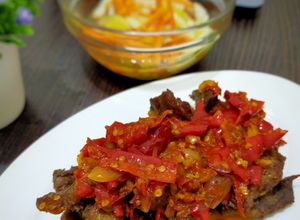 Foto resep Dendeng sapi balado Bukittinggi (dendeng batokok)