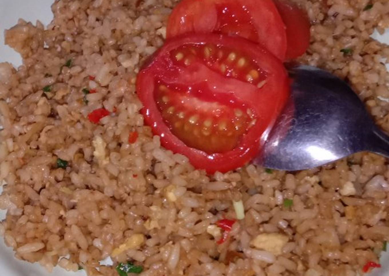 Nasi goreng buatan sendiri