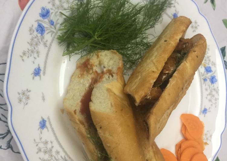 Fish Nugget Sandwich Fish Nugget Sandwich