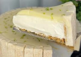 Torta de Limão cremosa com bis
