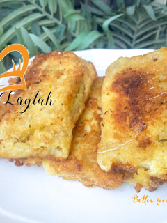 A picture of Potatoe bread pie.
