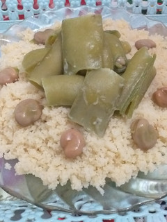 صورة لوصفة كسكس بالحليب والفول 🍛