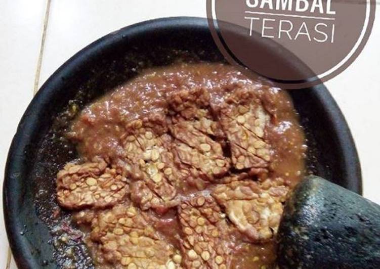 Tempe penyet sambal terasi