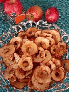 عکسی از دستور چیپس سیب دارچینی