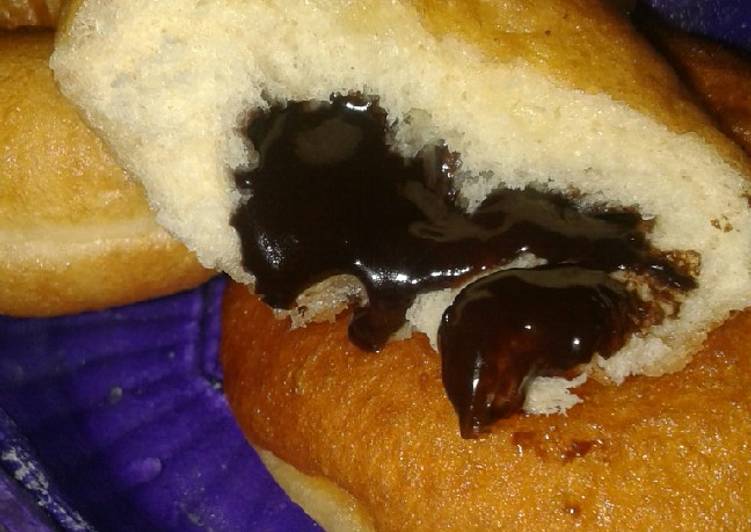 Donat kentang isi selai coklat