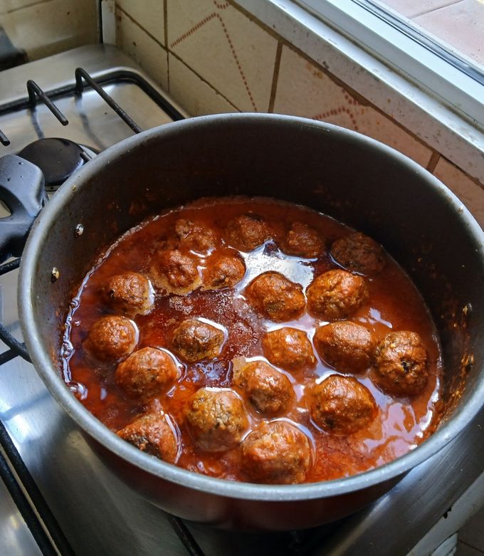 Una foto de Guiso de albóndigas