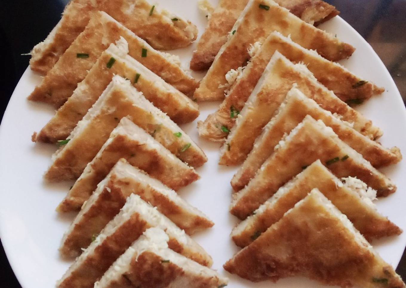 French toast with chicken and mayonnaise