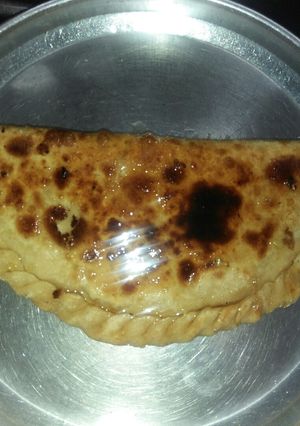 गुड की रोटी (Gur ki roti recipe in Hindi) रेसिपी मुख्य फोटो