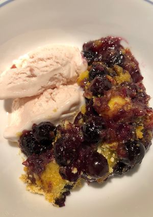 A picture of Lemon Blueberry Crumble.