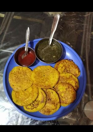 बेसन का चीला (Besan ka cheela recipe in hindi) रेसिपी मुख्य फोटो