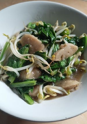 Foto resep Tumis Sawi Bakso Toge