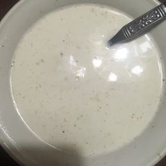 Cream of pea soup A picture of Cream of pea soup.