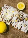 Plumcake con glassa al limone